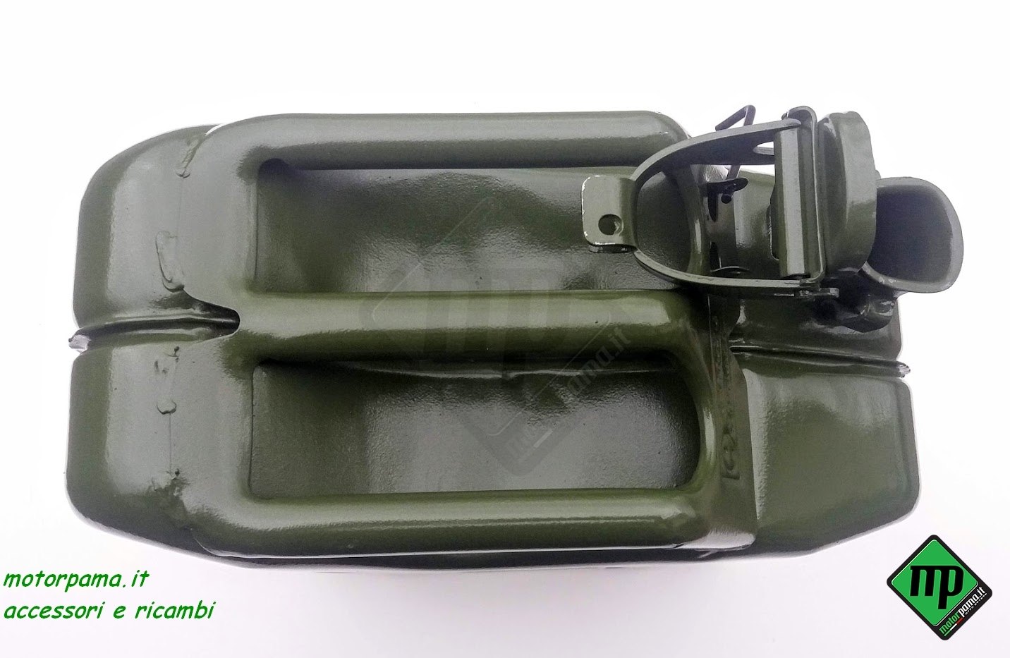 Tanica benzina / diesel in metallo verde per trasporto carburante - immagine 4