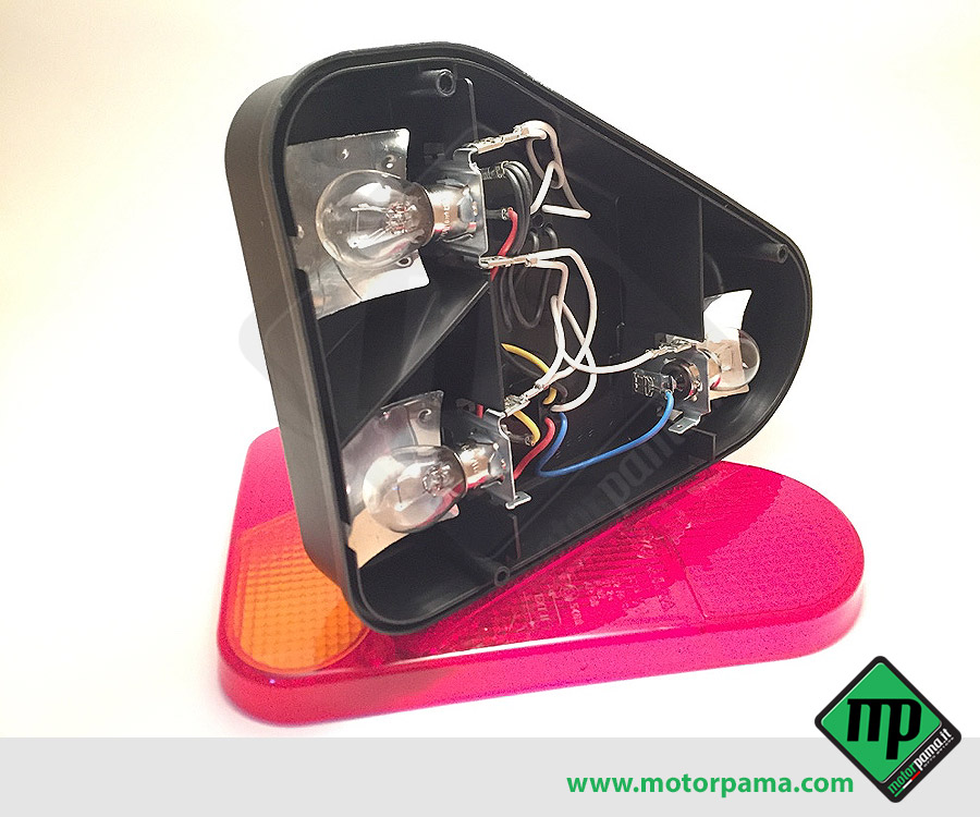 Fanale di posizione sx verticale con triangolo - carrello - rimorchio modello 650F - 750F - PT6 - TMF25 - 750T - TMF - immagine 4